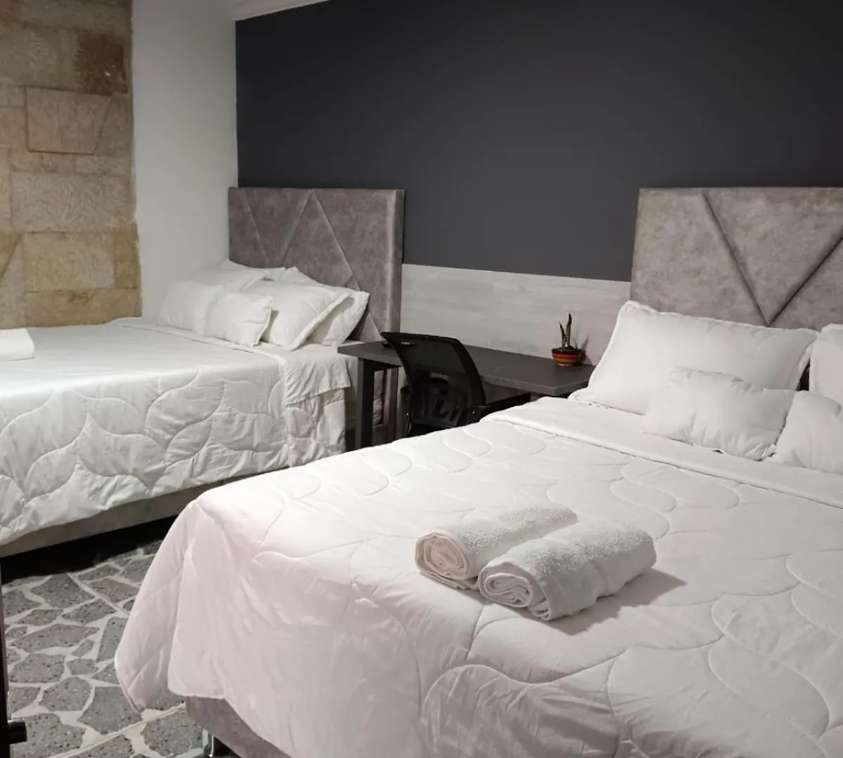 104 Hermoso Apartaestudio Cerca Al Estadio Apartment Medellin